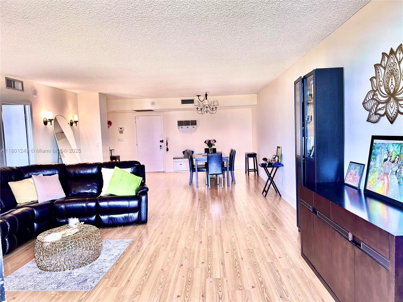 600 Three Islands Blvd # 905, Hallandale Beach FL 33009 photo 5