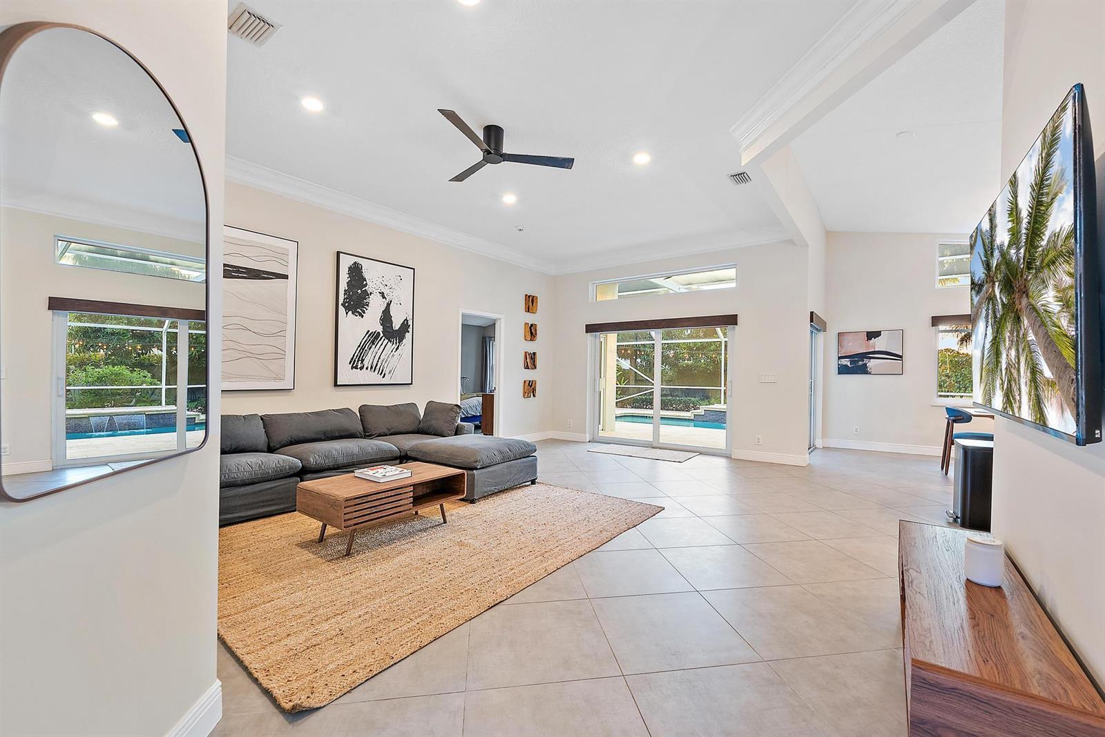 15129 Harriet Avenue, Jupiter FL 33458 photo 5