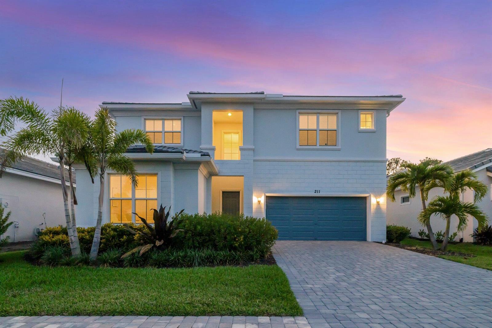 211 SE Calmo Circle, Port St. Lucie FL 34984