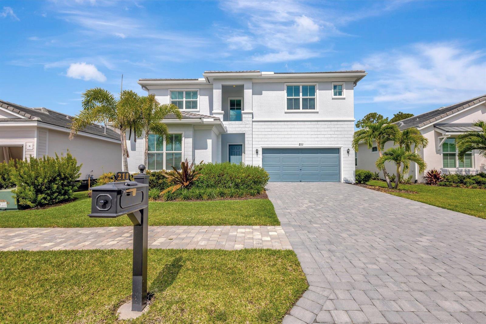211 SE Calmo Circle, Port St. Lucie FL 34984 photo 5