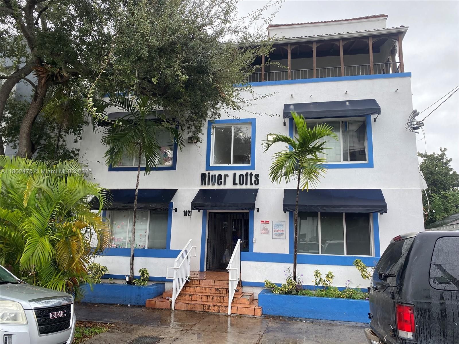 1021 NW 3rd St # 204, Miami FL 33128