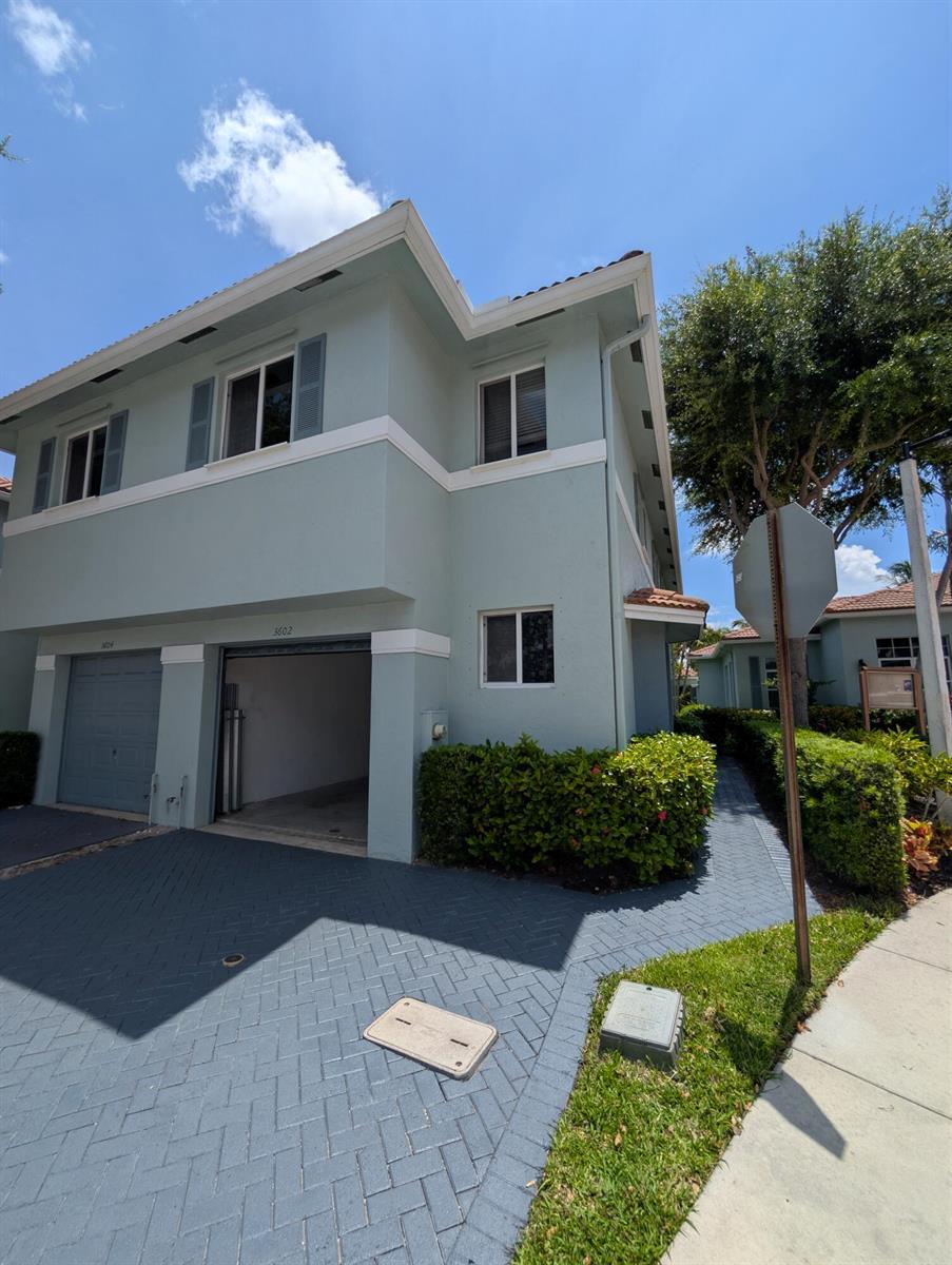 3602 Sonoma Drive, Riviera Beach FL 33404 photo 2