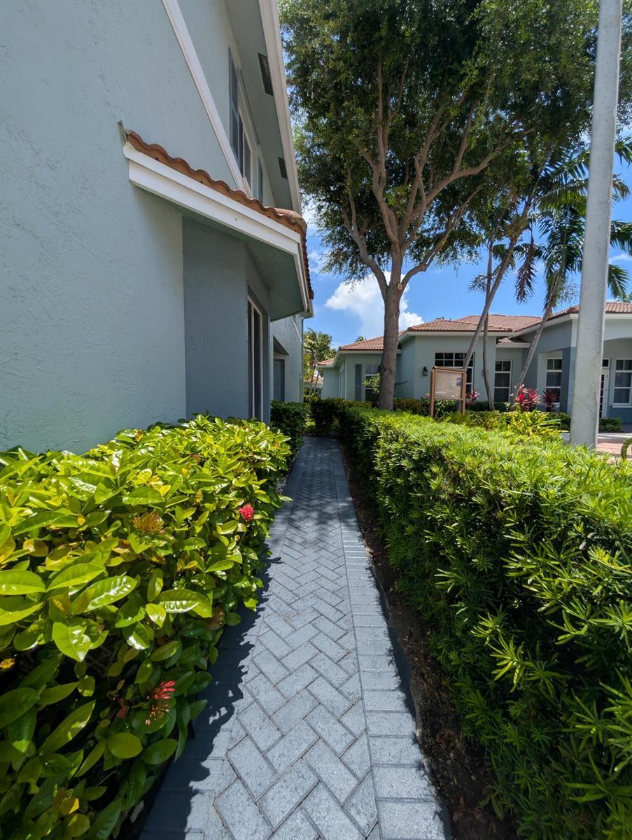 3602 Sonoma Drive, Riviera Beach FL 33404 photo 3