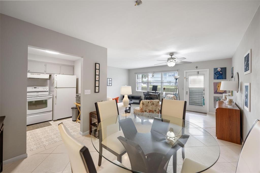 194 Newport L # 194, Deerfield Beach FL 33442 photo 5