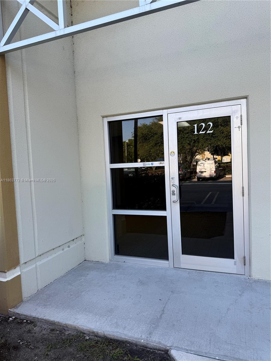2051 NW 112th Ave # 122, Sweetwater FL 33172 photo 2