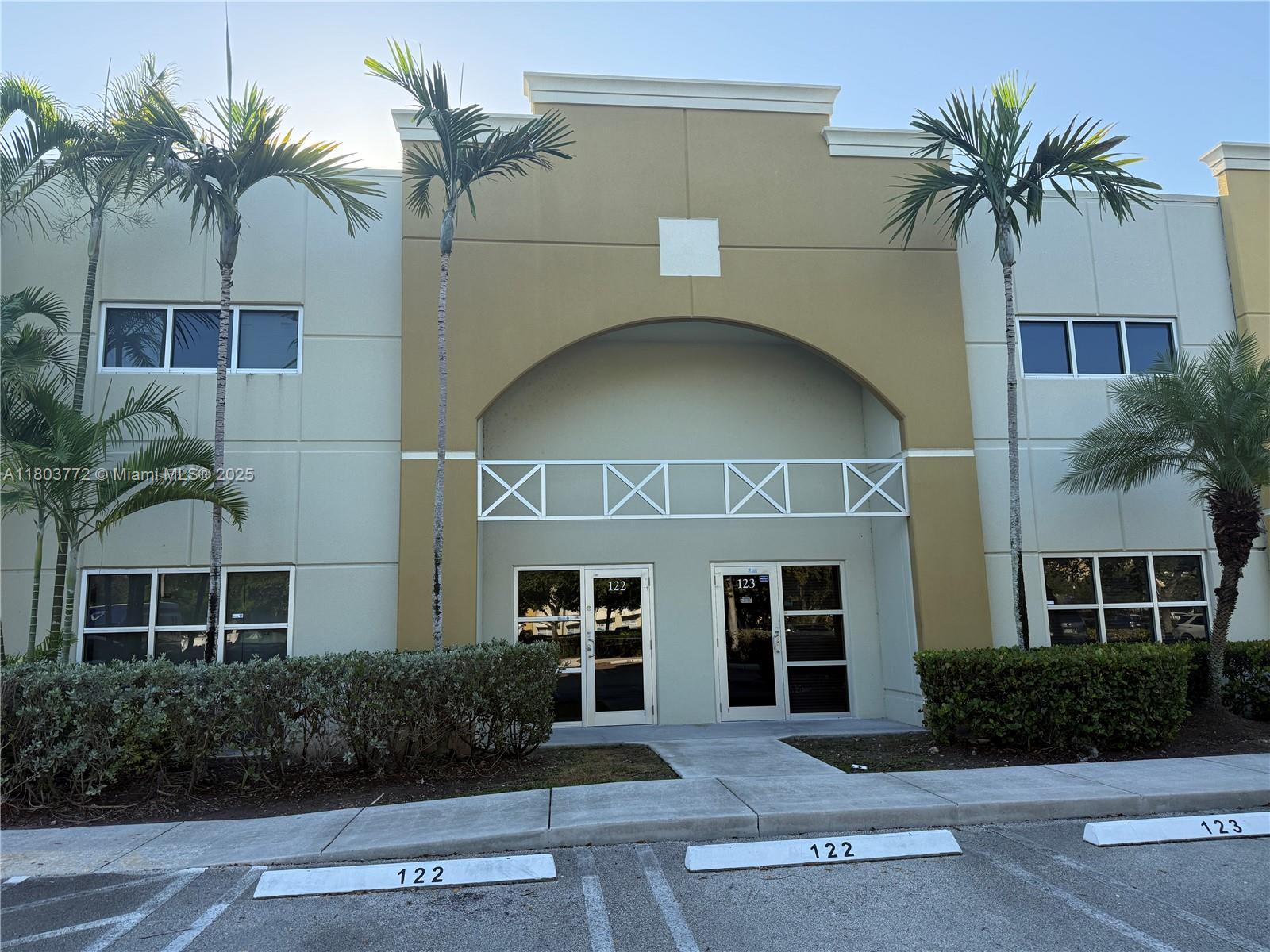 2051 NW 112th Ave # 122, Sweetwater FL 33172