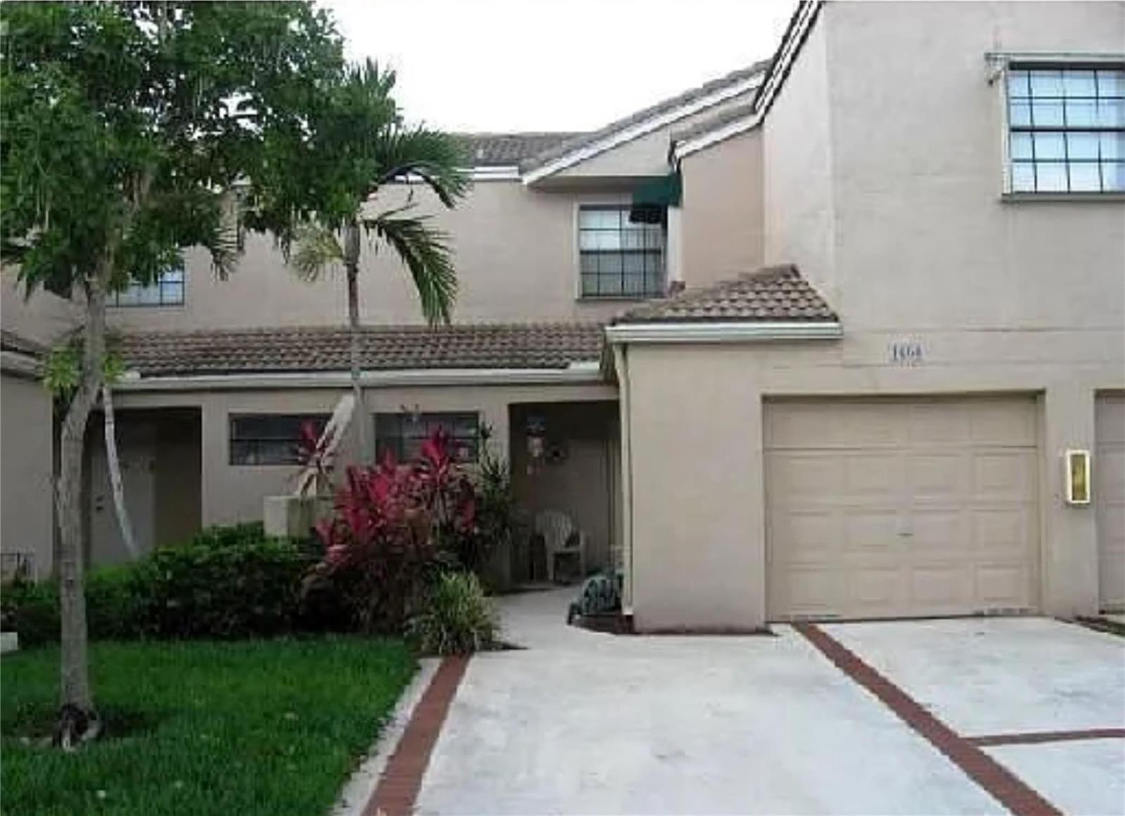 1668 Cypress Pointe Drive # 1668, Coral Springs FL 33071 photo 2