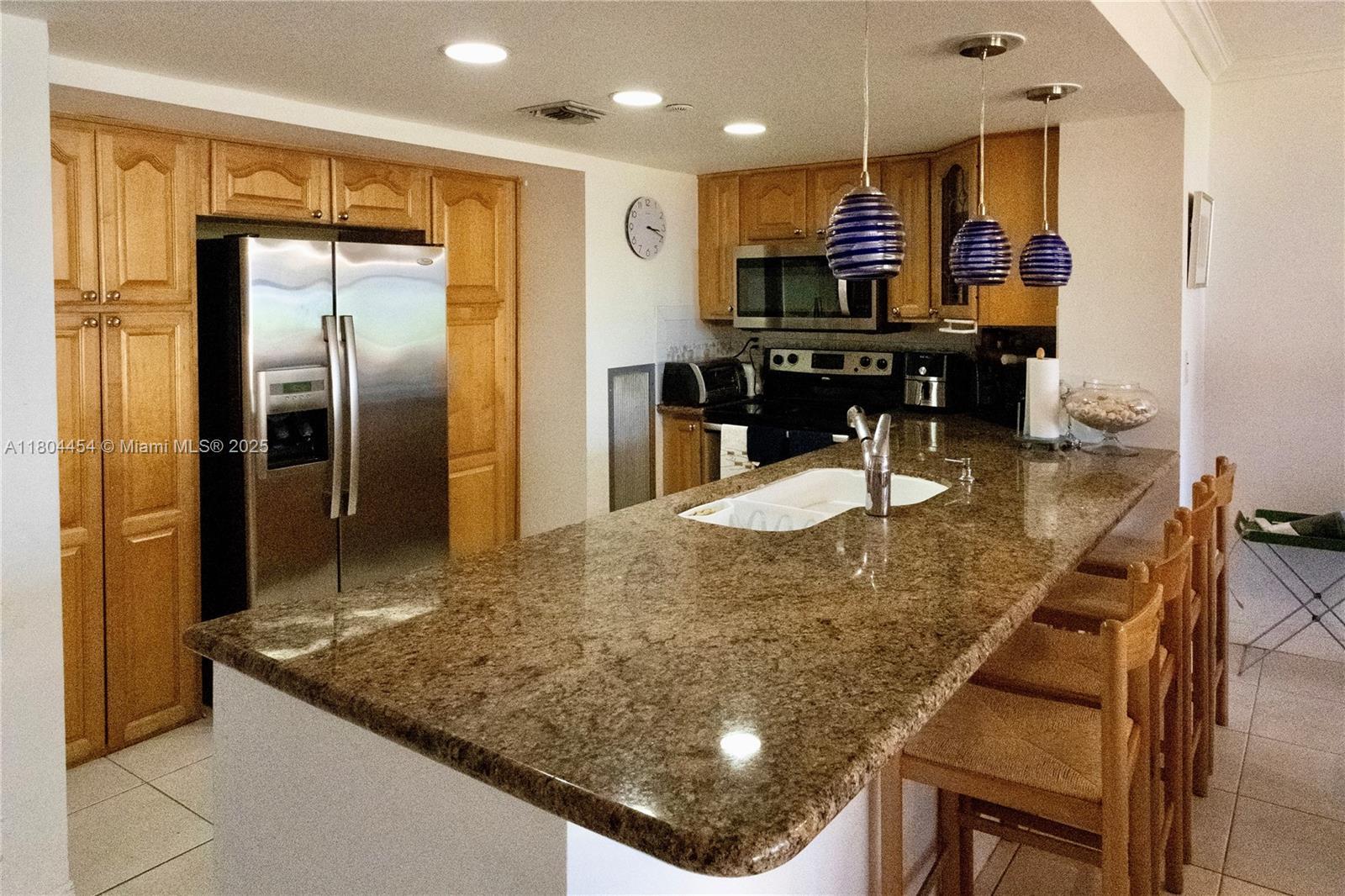2555 Collins Ave # 308, Miami Beach FL 33140 photo 4