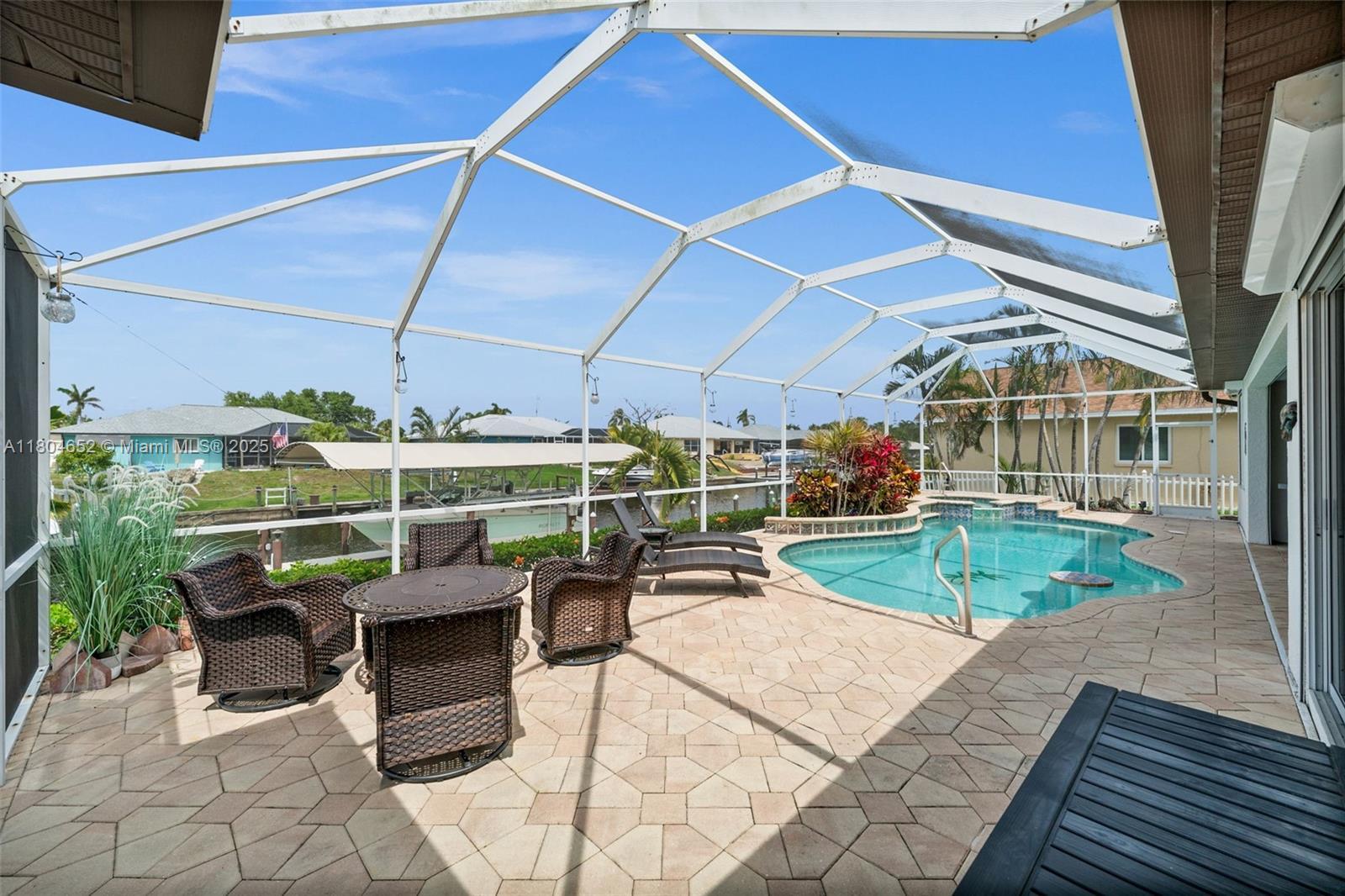 249 SW 37th LN, Cape Coral FL 33914 photo 5
