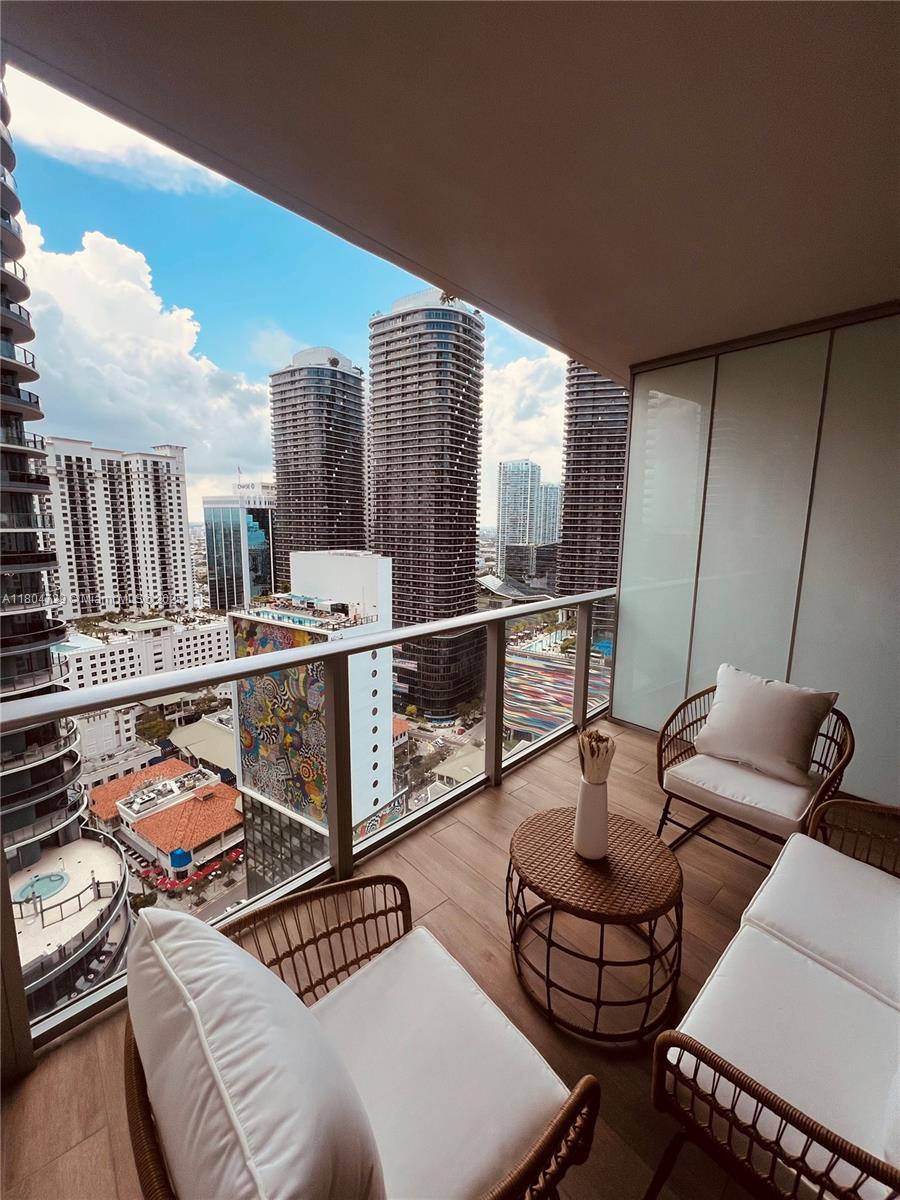 1010 Brickell Ave # 2710, Miami FL 33131 photo 3