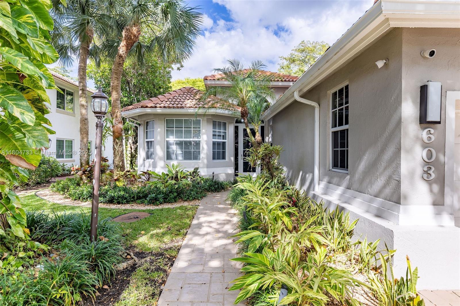 603 Misty Oaks Ln, Pompano Beach FL 33069 photo 4