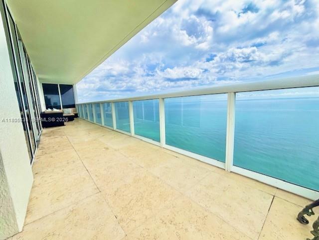 1830 S Ocean Dr # 3702, Hallandale Beach FL 33009 photo 3