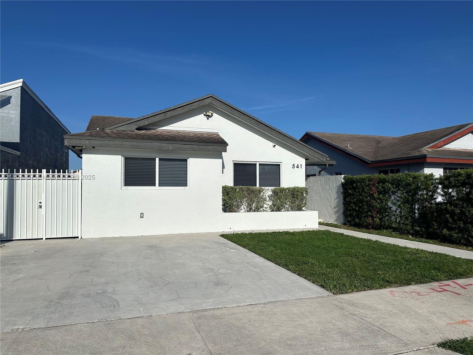 541 SW 89th Ct, Miami FL 33174 photo 5