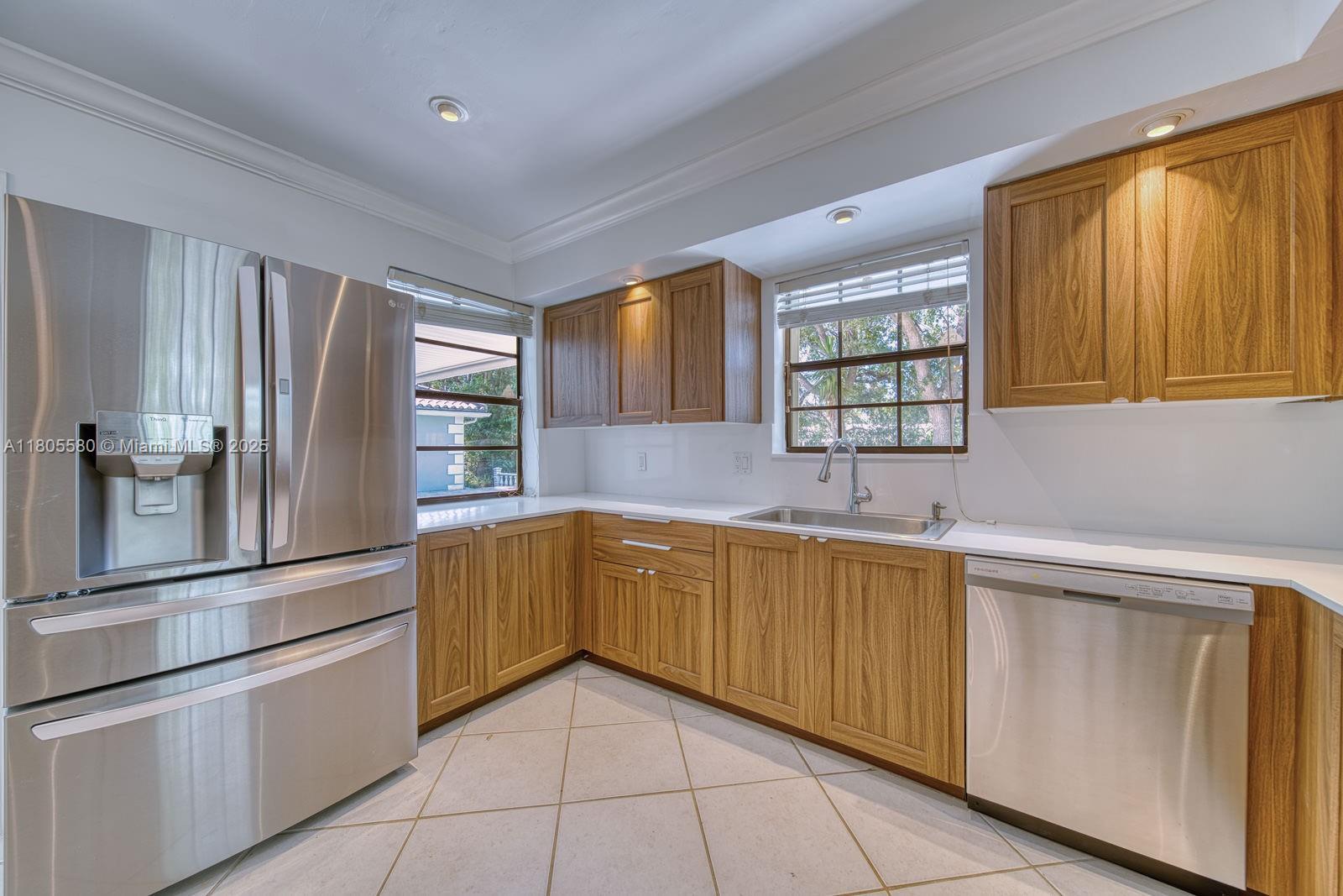 1442 Coruna Ave, Coral Gables FL 33156 photo 3