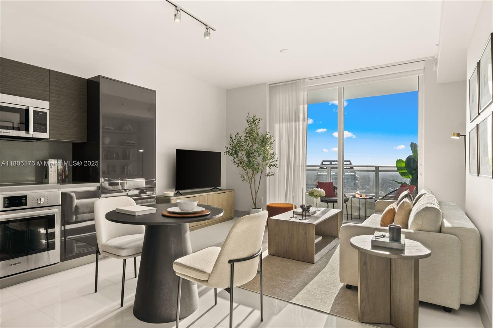 1080 Brickell Ave # 3905, Miami FL 33131 photo 4