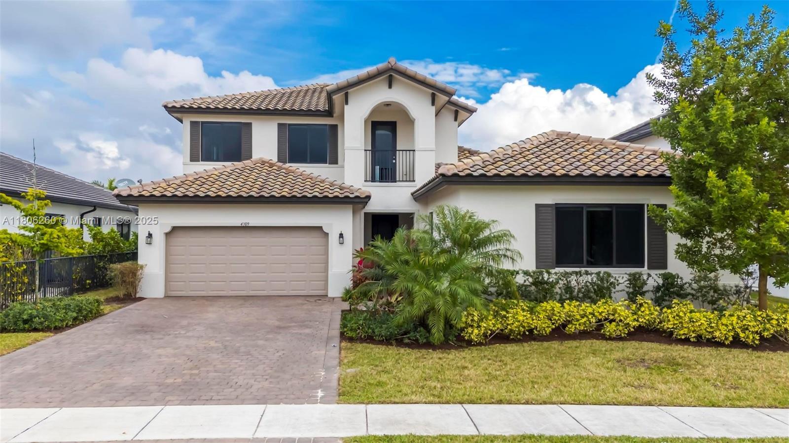 4309 SW 176th Ave, Miramar FL 33029