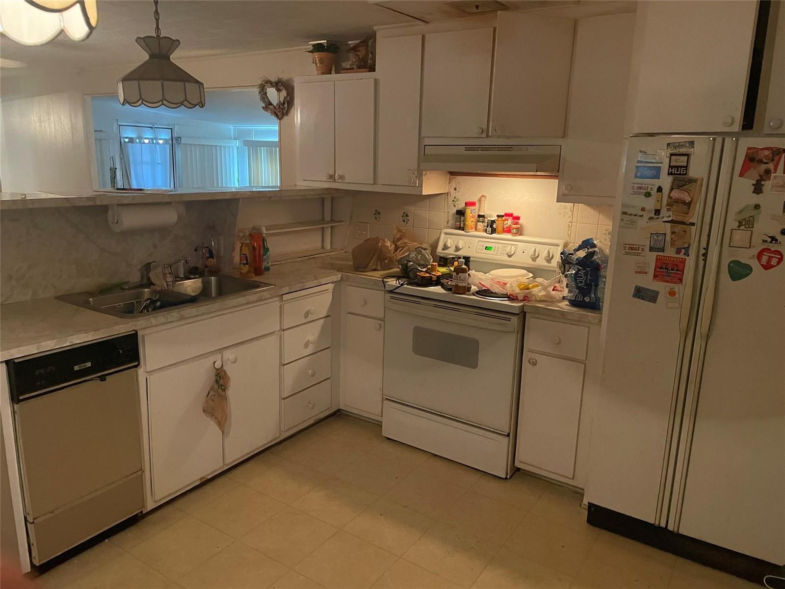 8581 SW 20th Place, Davie FL 33324 photo 3