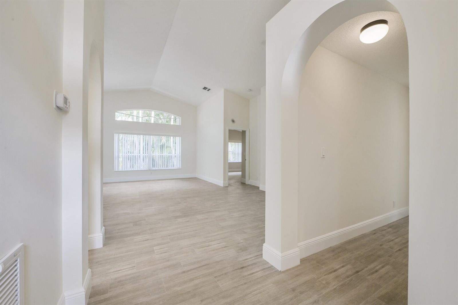 172 Jones Creek Drive, Jupiter FL 33458 photo 3