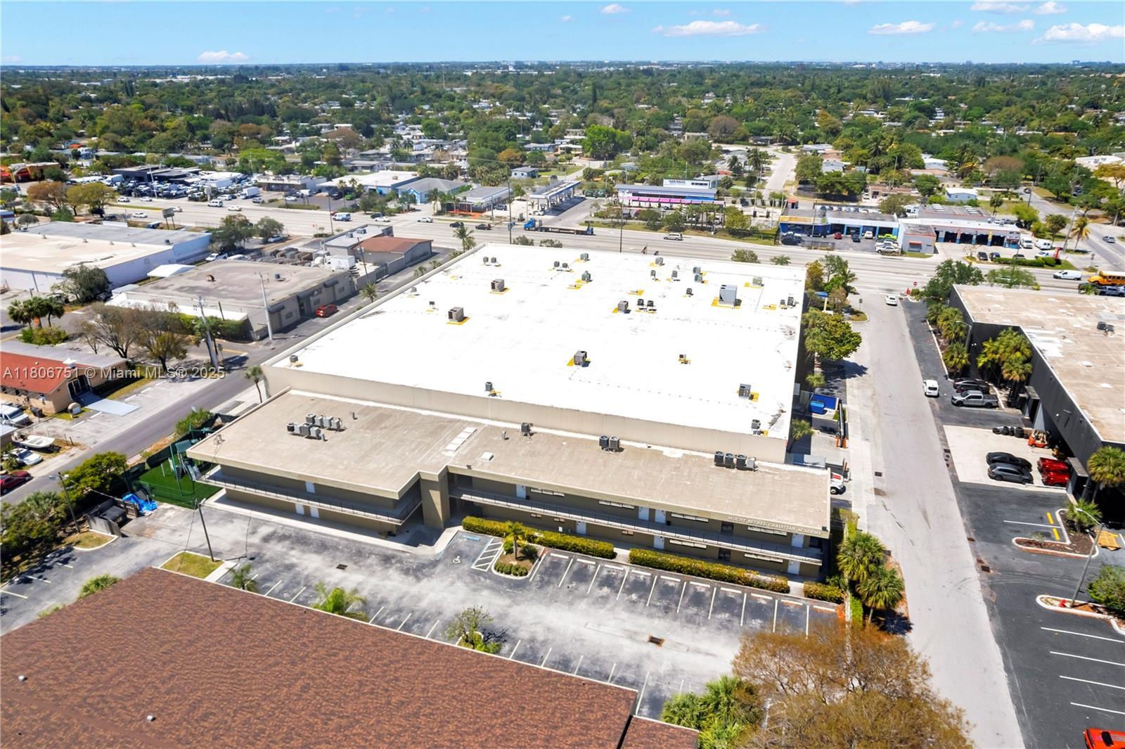 901 NW 11th Ave, Fort Lauderdale FL 33311 photo 3