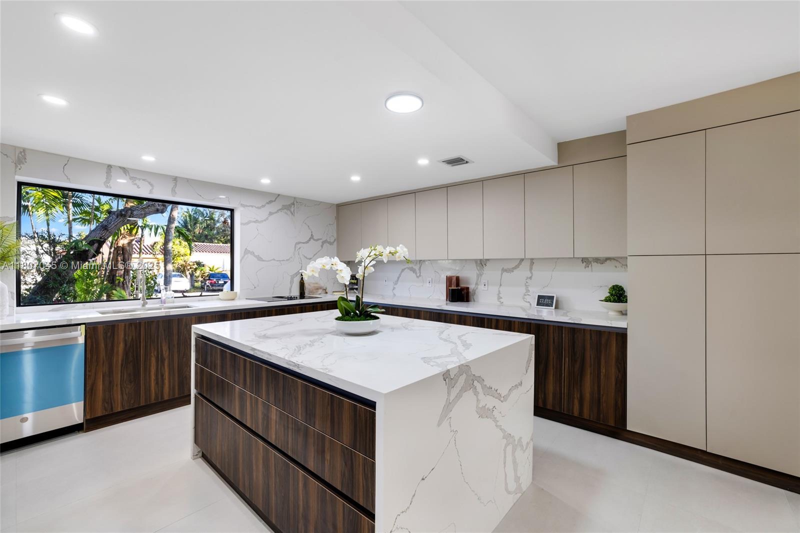 210 NE 107th St, Miami Shores FL 33161 photo 5