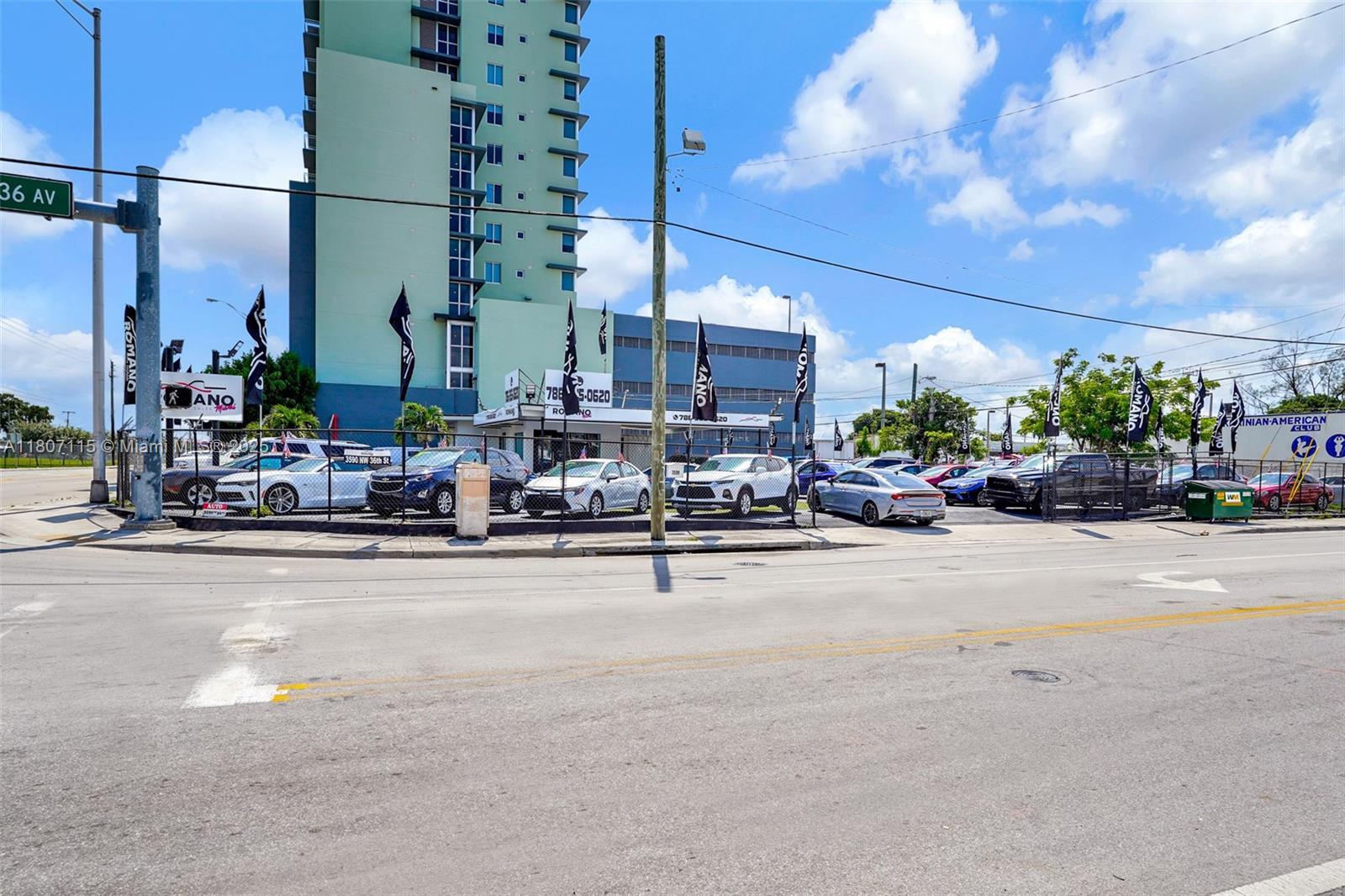 3590 NW 36th St, Miami FL 33142 photo 3