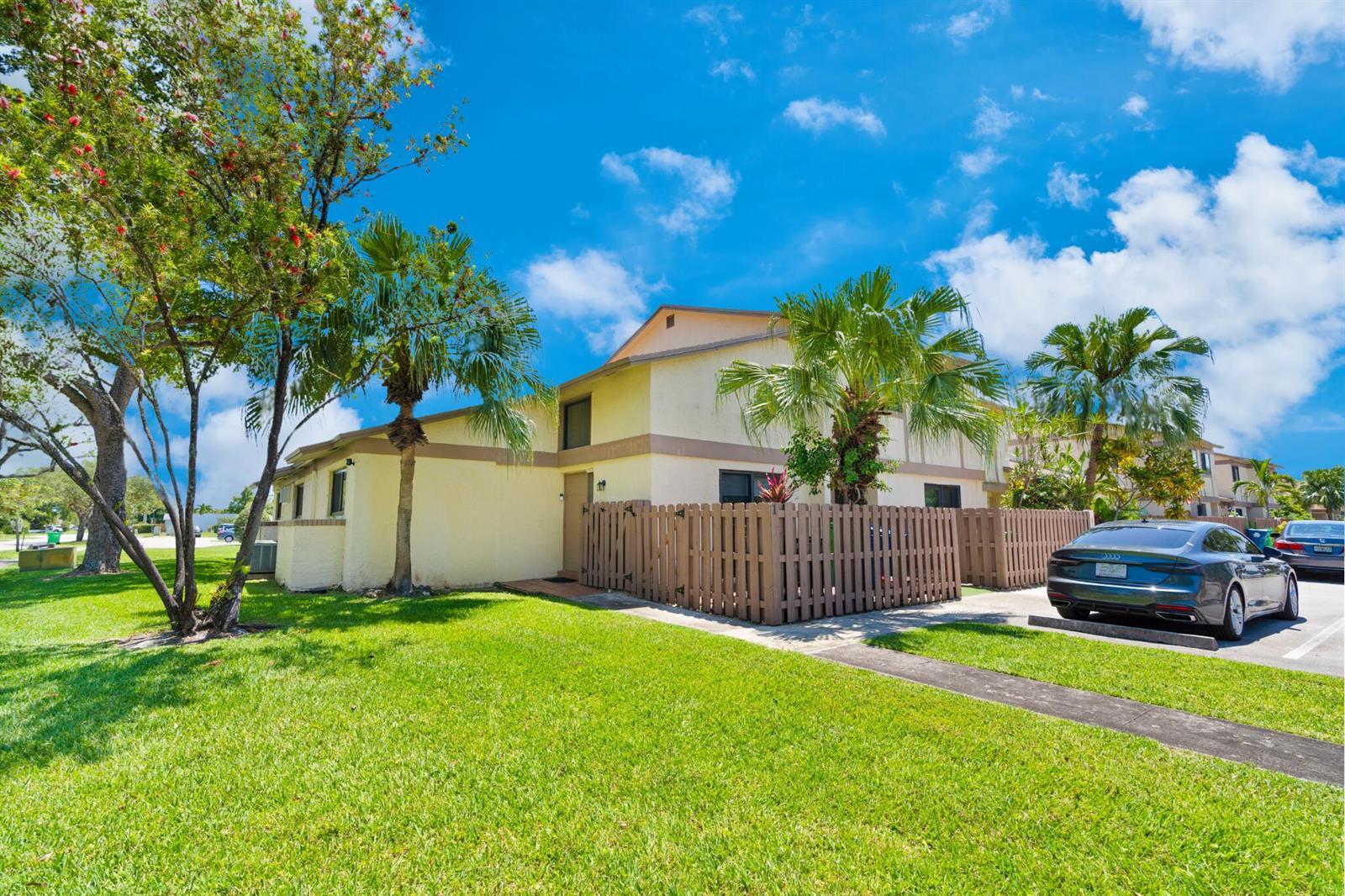 10650 NW 30th Place # 1, Sunrise FL 33322