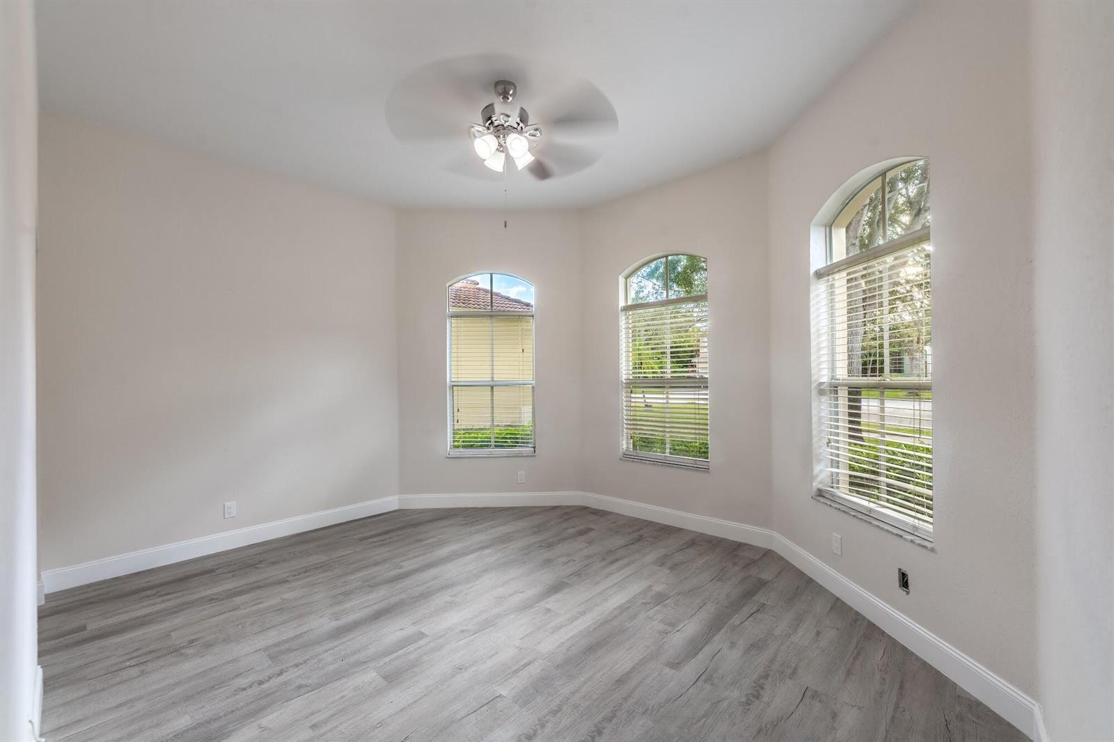 5761 Spanish River Road, Fort Pierce FL 34951 photo 4