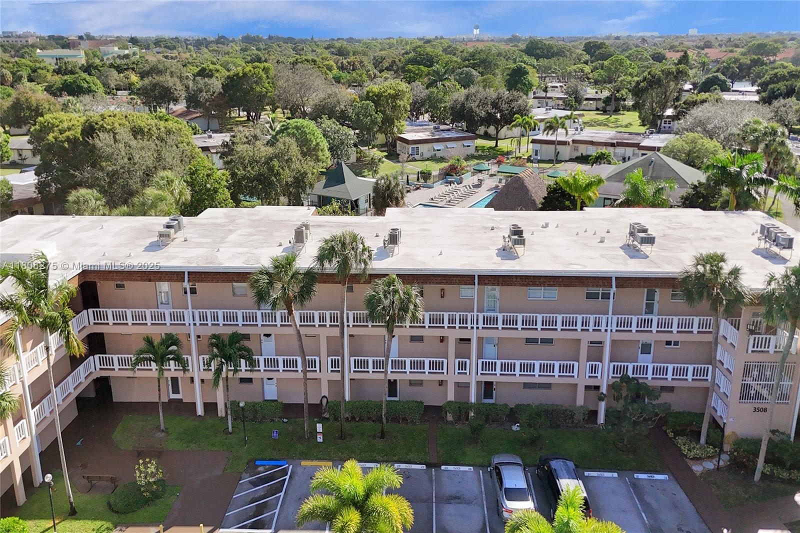 3508 SW Natura Blvd # 304, Deerfield Beach FL 33441 photo 2