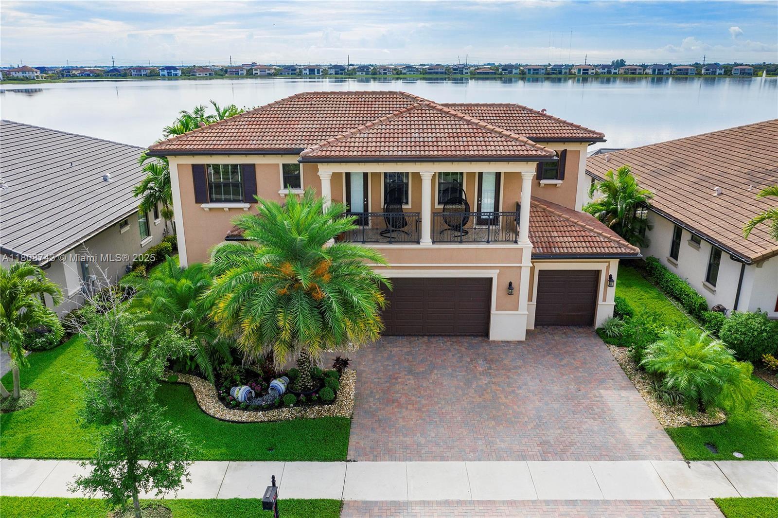 8680 W Watercrest Cir W, Parkland FL 33076
