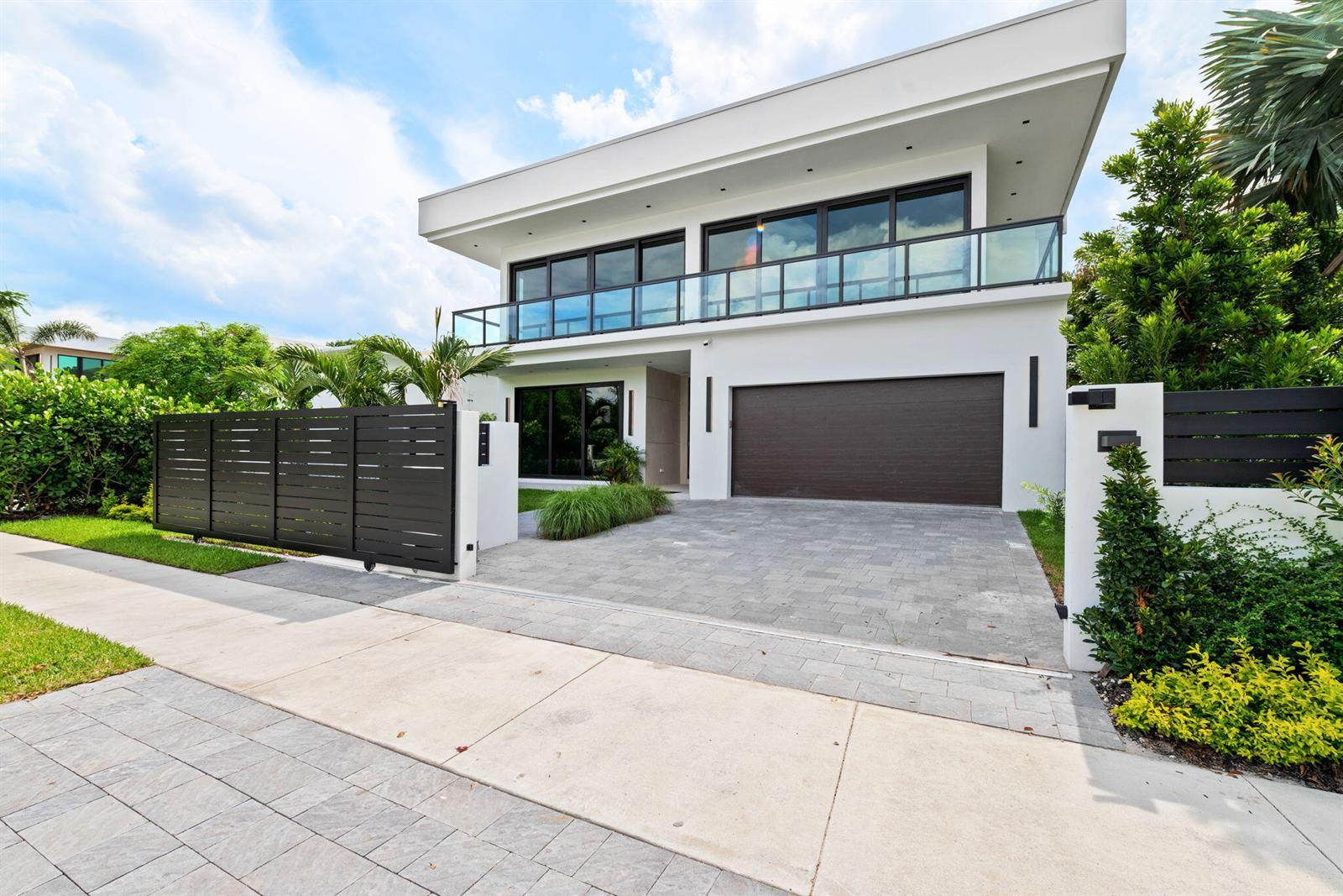 425 NE 10th Avenue, Fort Lauderdale FL 33301