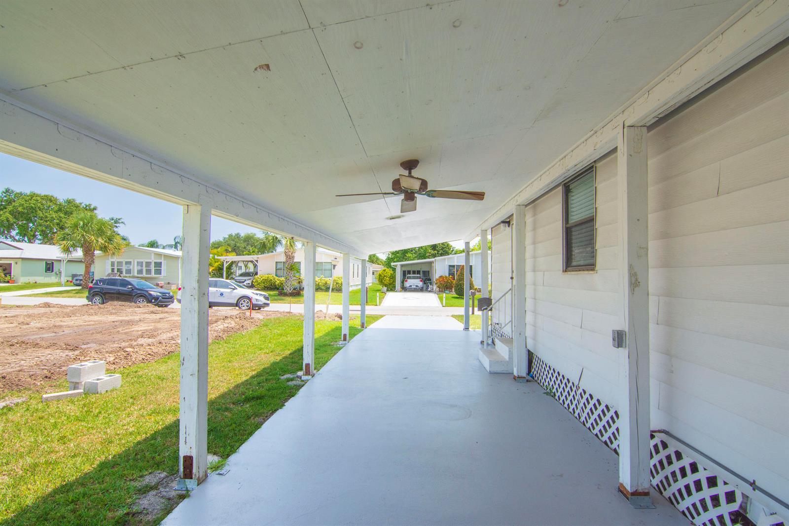 14086 Dalia Avenue, Fort Pierce FL 34951 photo 3