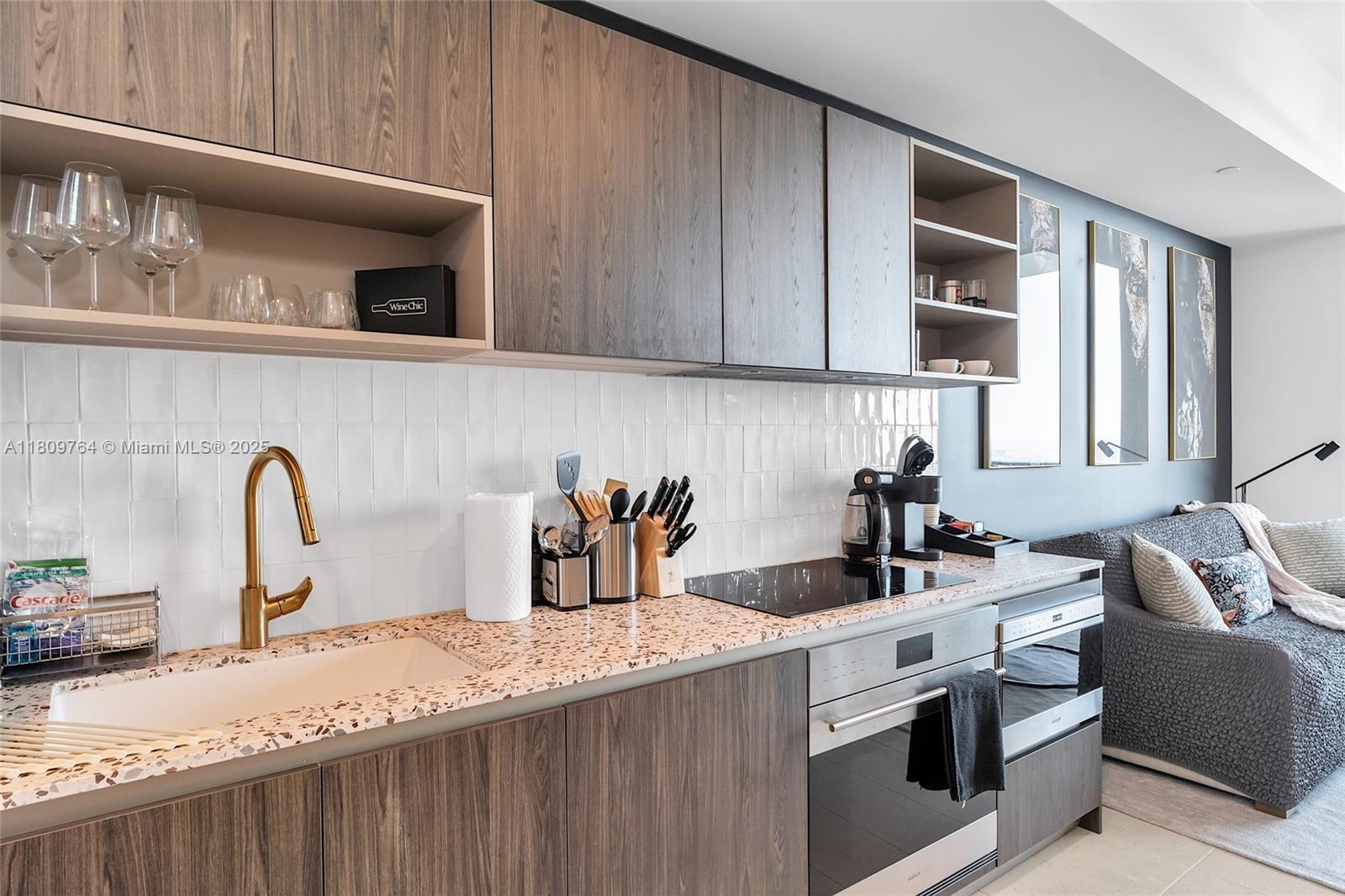 601 NE 1st Ave # 4907, Miami FL 33132 photo 3