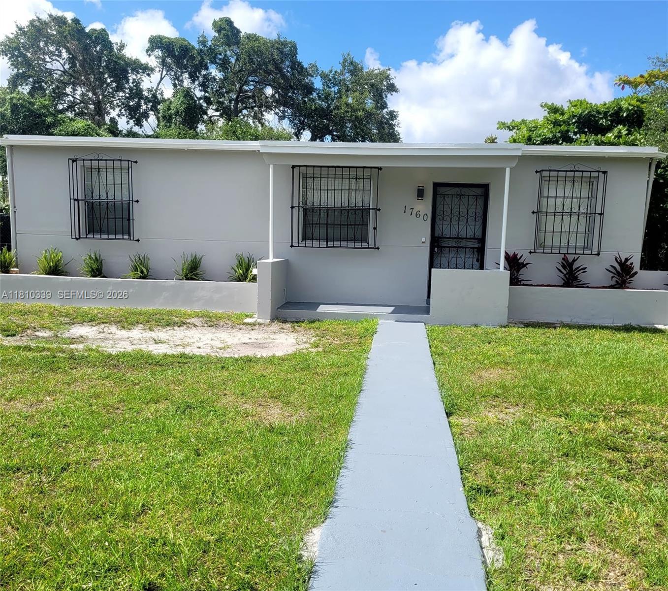 1760 NW 127th St, Miami FL 33167