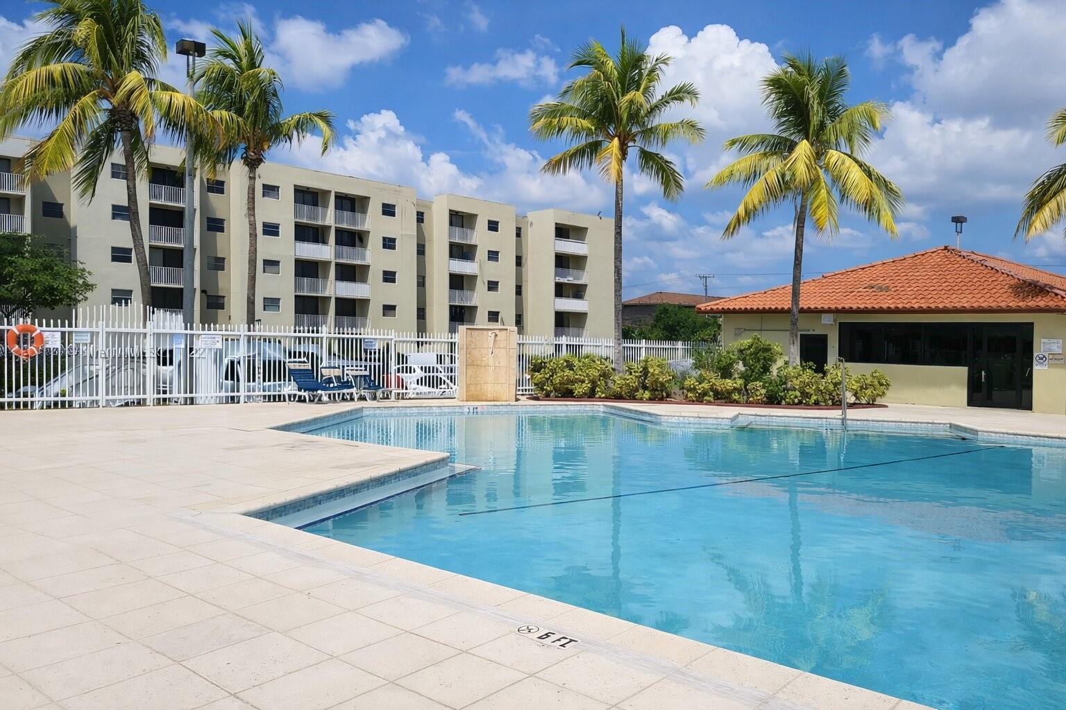 8185 NW 7th Street # 214, Miami FL 33126 photo 2