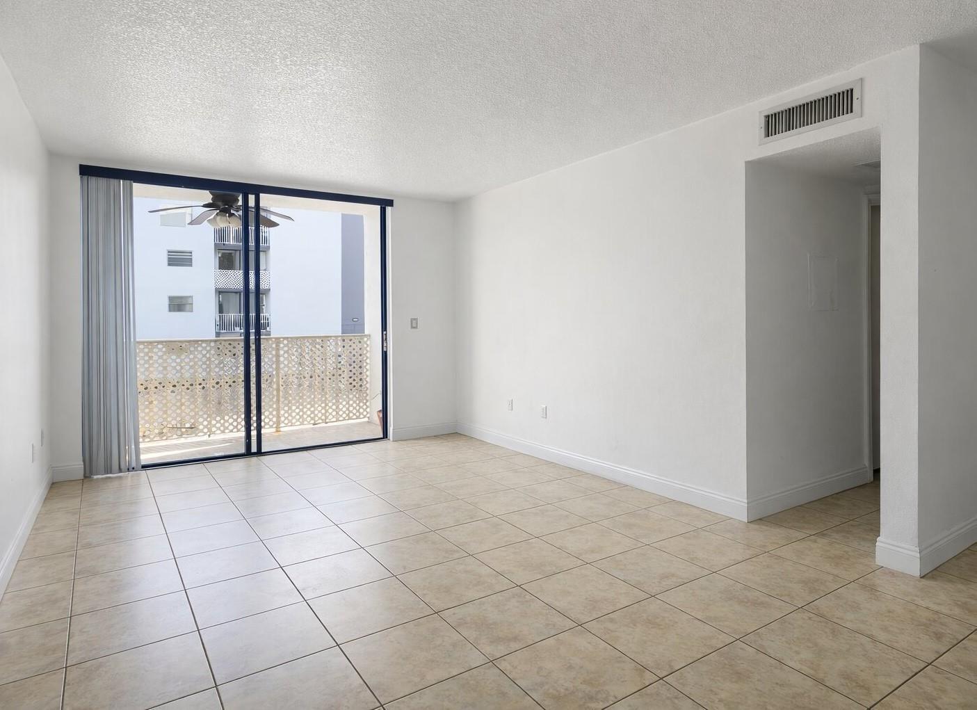 8185 NW 7th Street # 214, Miami FL 33126 photo 3