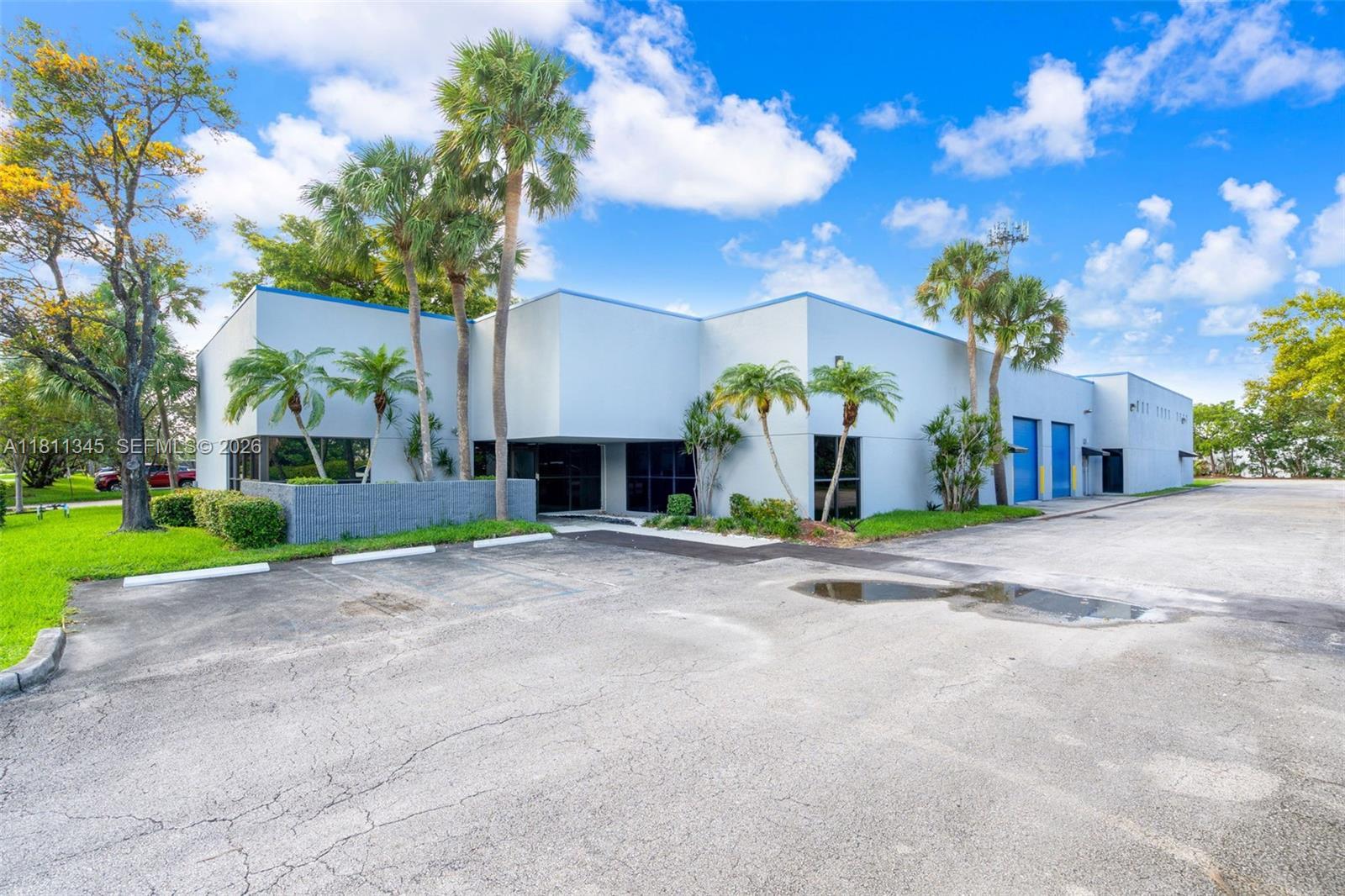 3541 NW 53rd St, Fort Lauderdale FL 33309 photo 2