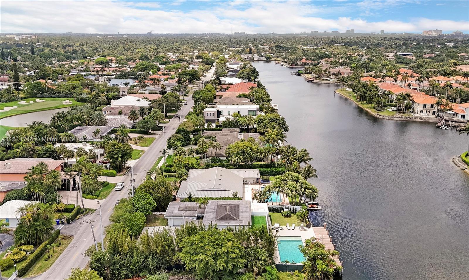 1601 Diplomat Pkwy, Hollywood FL 33019 photo 4