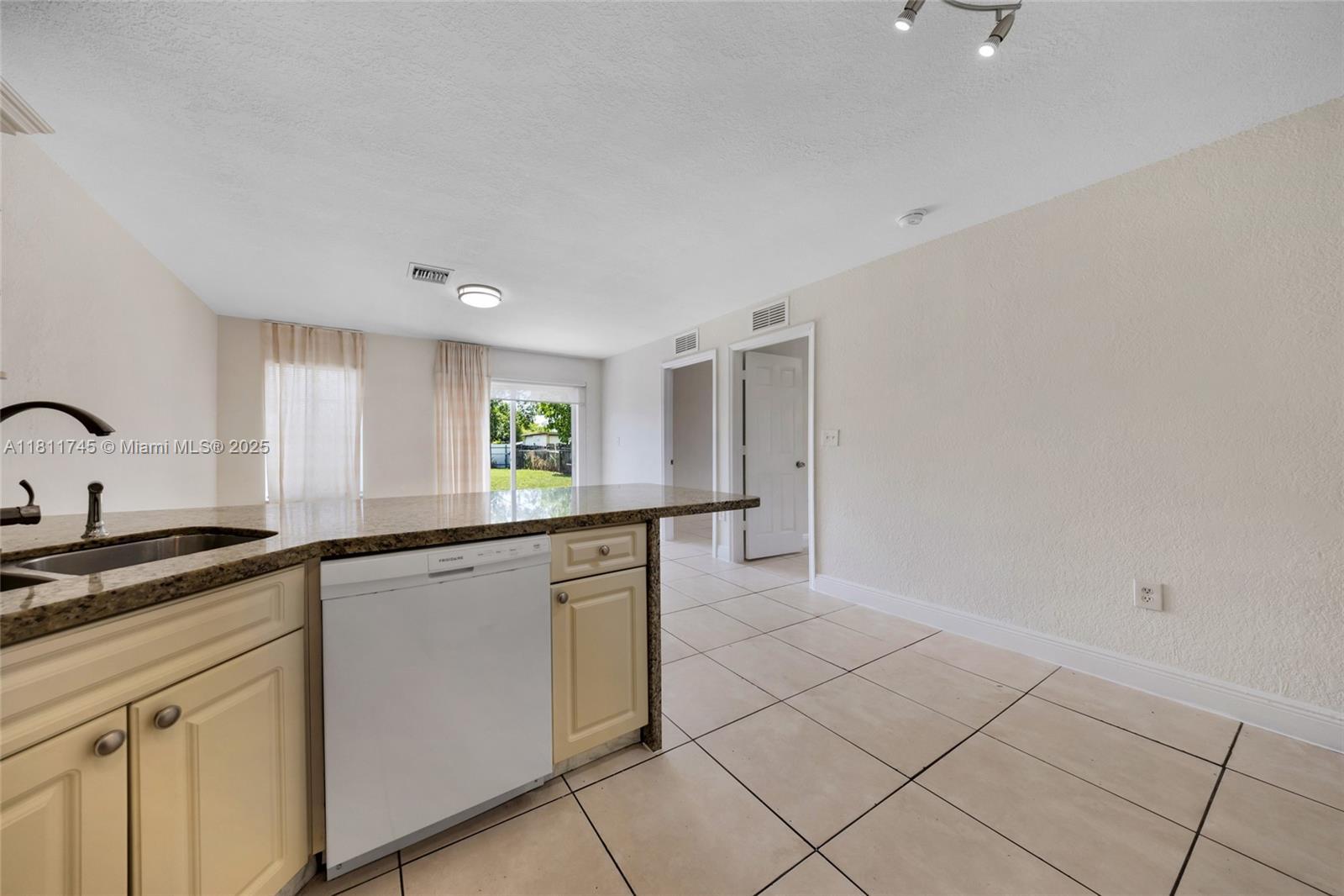 4519 NW 163rd St # 4519, Miami Gardens FL 33054 photo 3