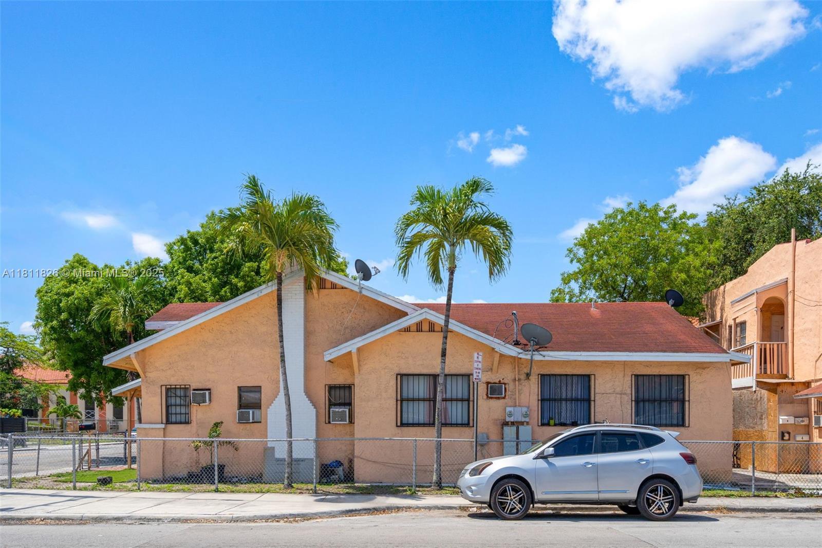 142 NW 10th Ave, Miami FL 33128 photo 3
