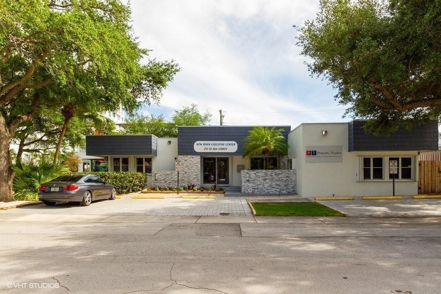 212 SE 8th Street, Fort Lauderdale FL 33316 photo 4