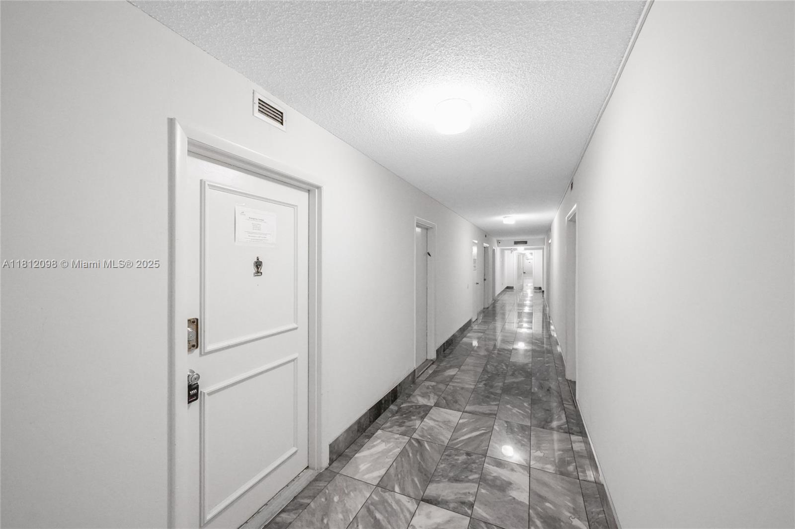 12500 NE 15th Ave # 402, North Miami FL 33161 photo 3