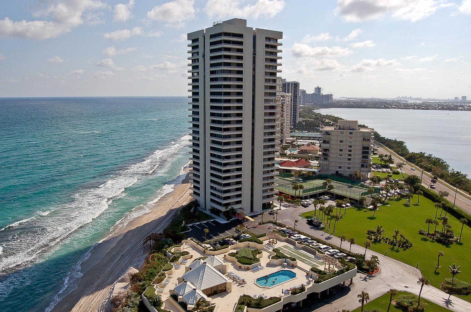 5510 N Ocean Drive # D, Singer Island FL 33404