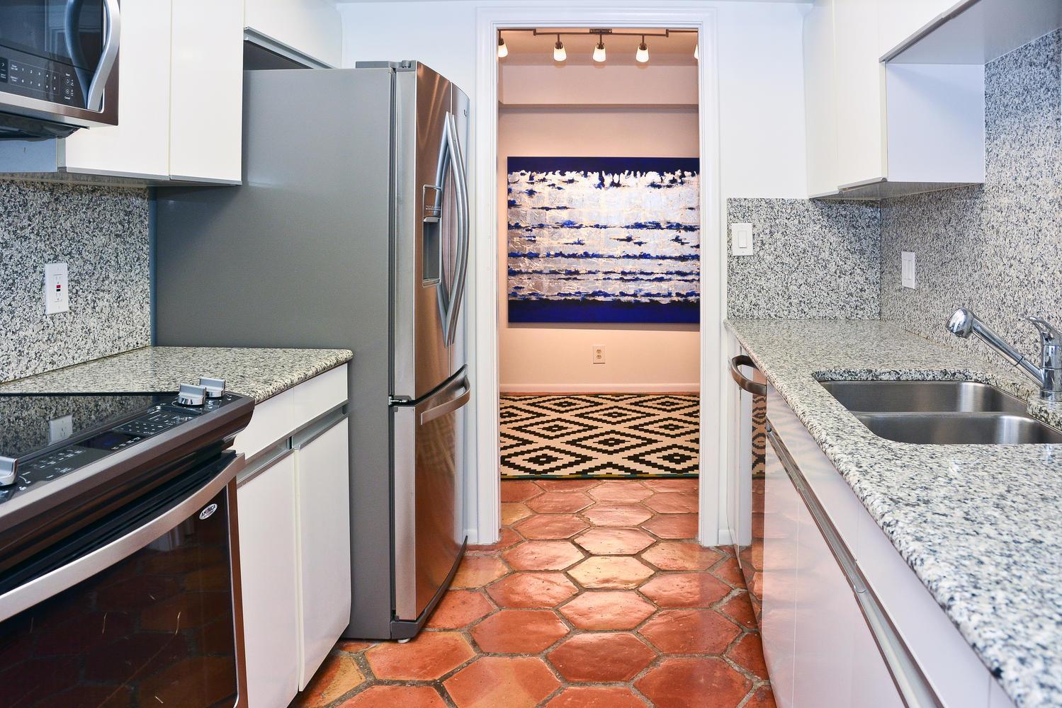 5510 N Ocean Drive # D, Singer Island FL 33404 photo 4