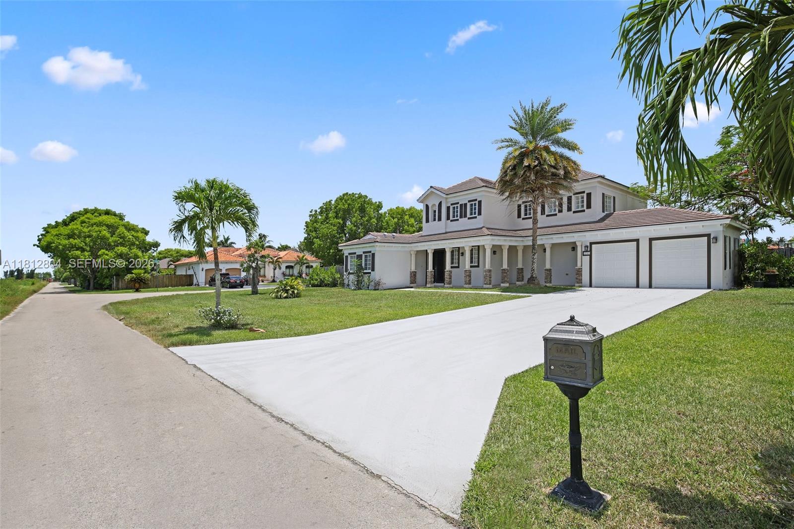 32360 SW 204th Ave, Homestead FL 33030 photo 2