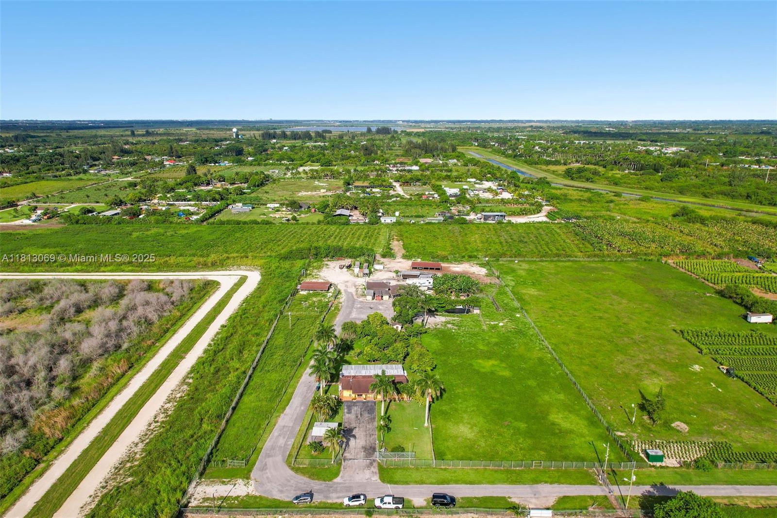 13101 SW 205th Ave, Miami FL 33196 photo 3