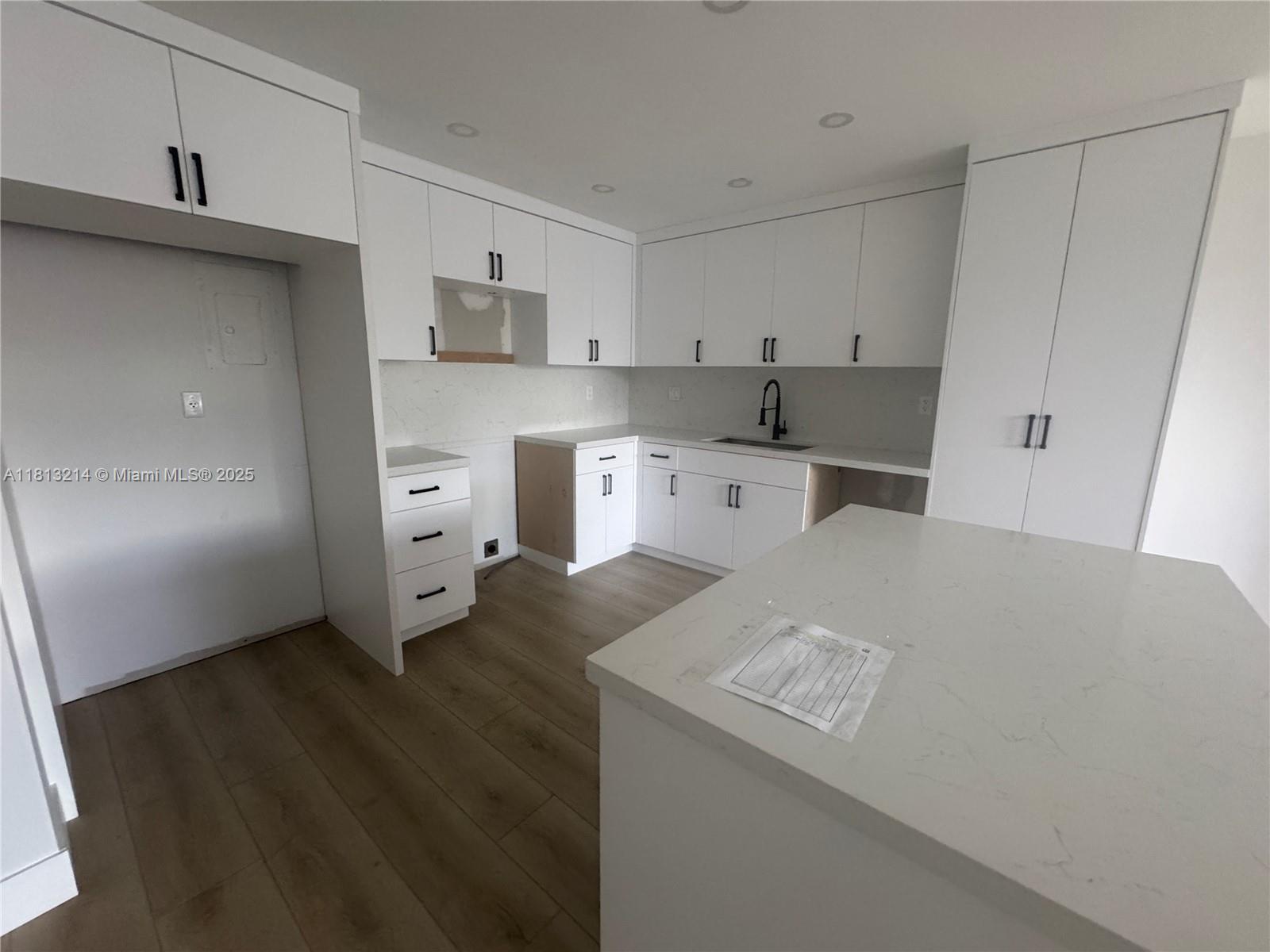 10854 N Kendall Dr # 106, Miami FL 33176