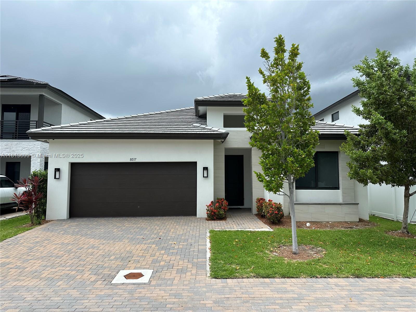8037 NW 46th Ter # 0, Doral FL 33166