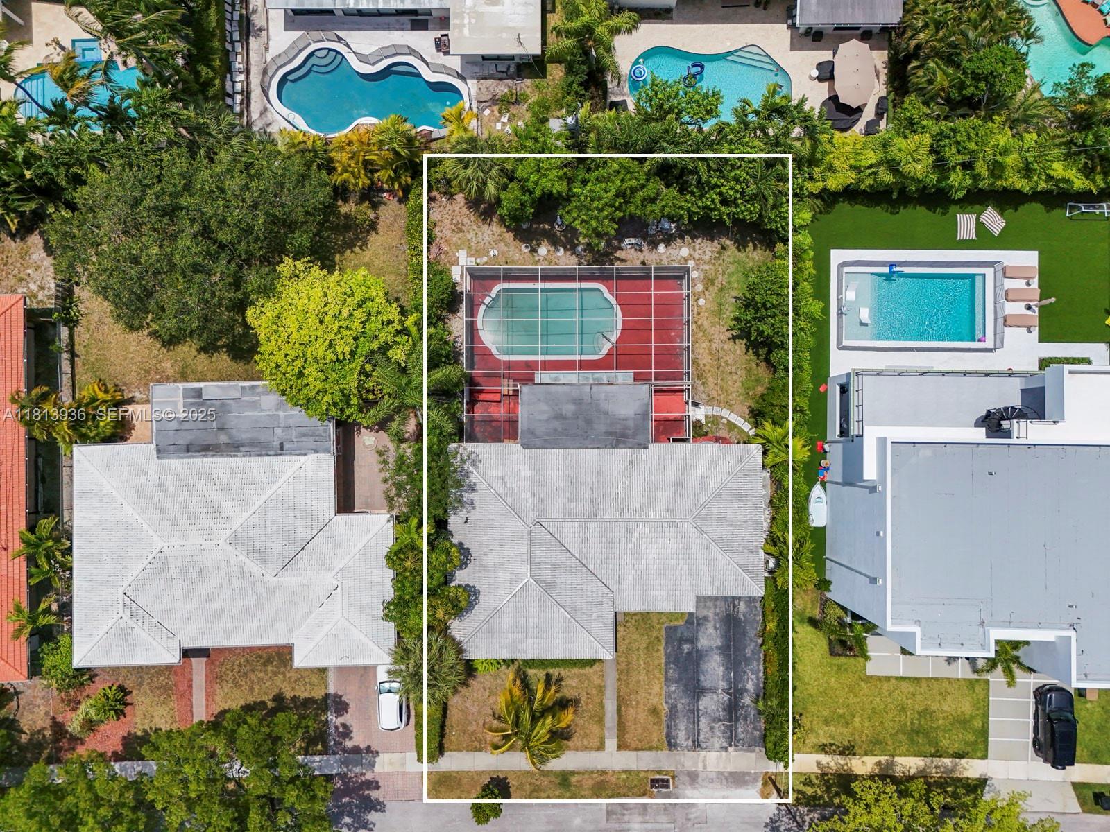 12480 Keystone Island Dr, North Miami FL 33181 photo 5