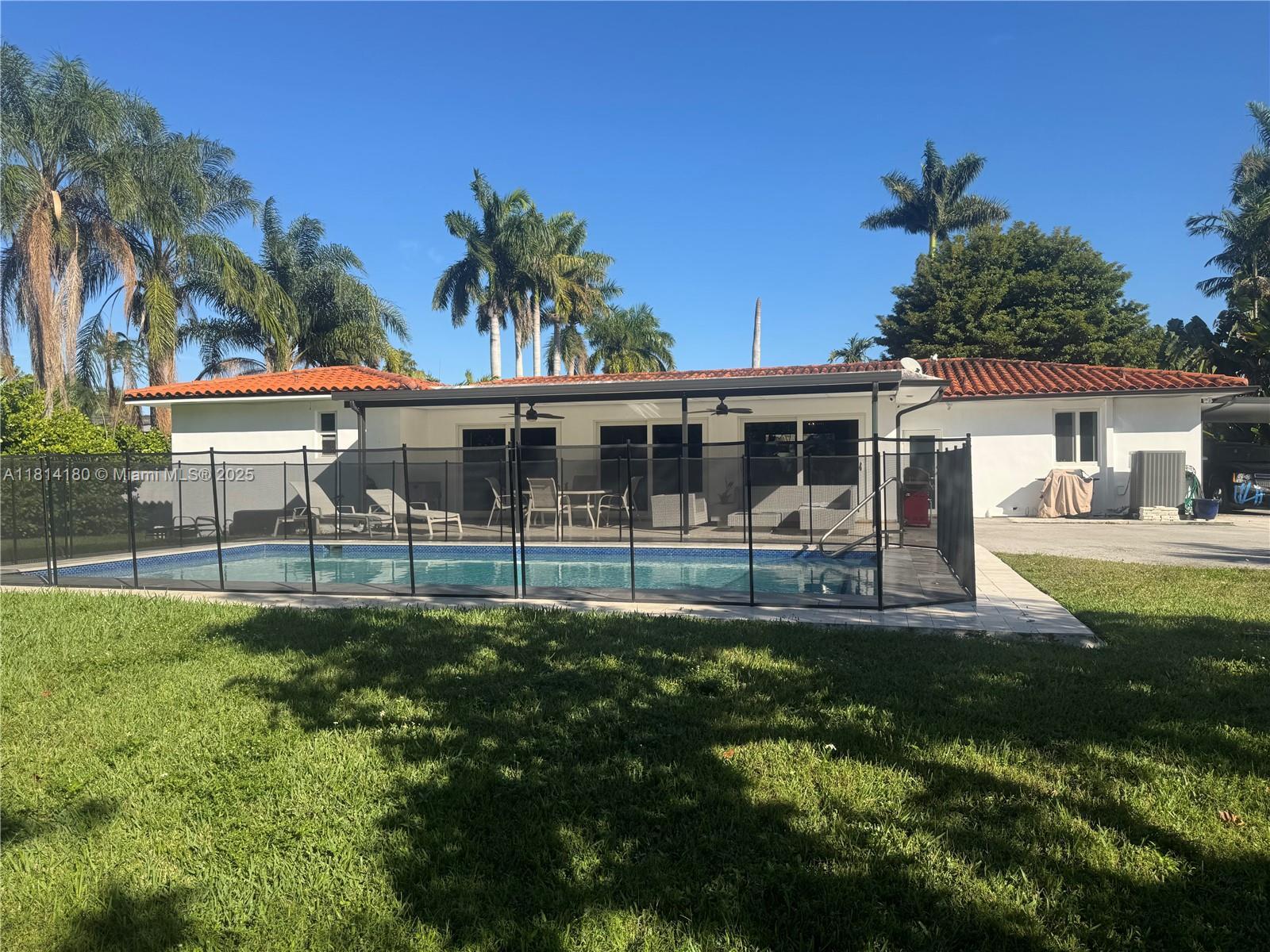 220 NW 130th Ave, Miami FL 33182 photo 2