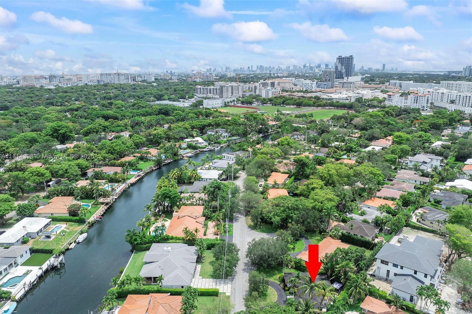 700 Vilabella Ave, Coral Gables FL 33146 photo 2